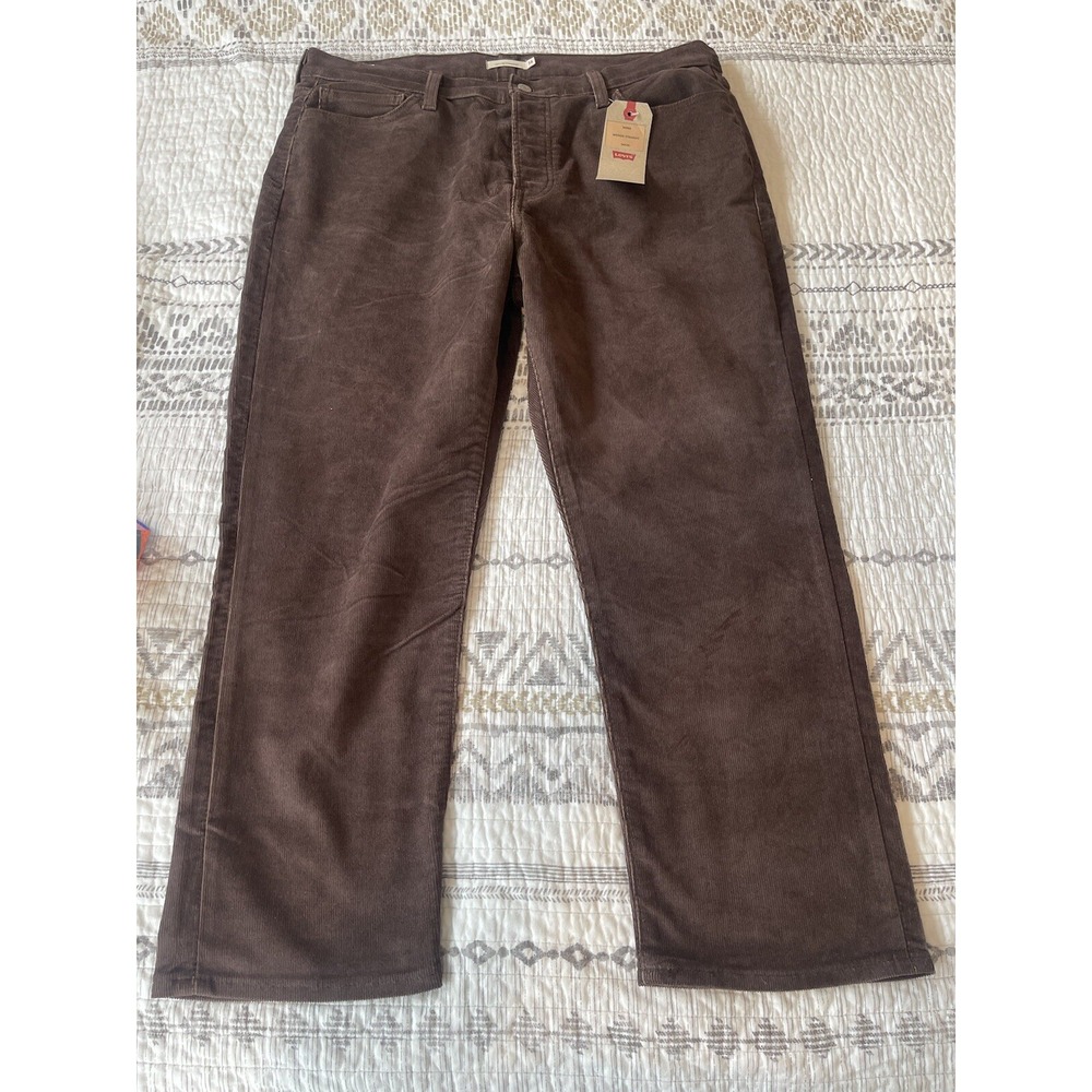 Y2K Vibes Levi Corduroy Button Fly‎ Pants
